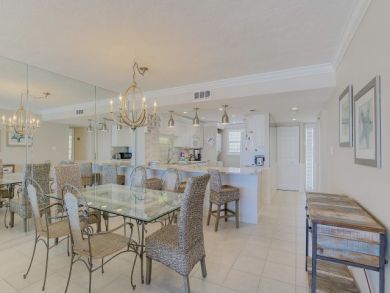 BEACHSIDE WITH GULF VIEWS SIESTA KEY BEACHSIDE WITH GULF VIEWS SIESTA KEY